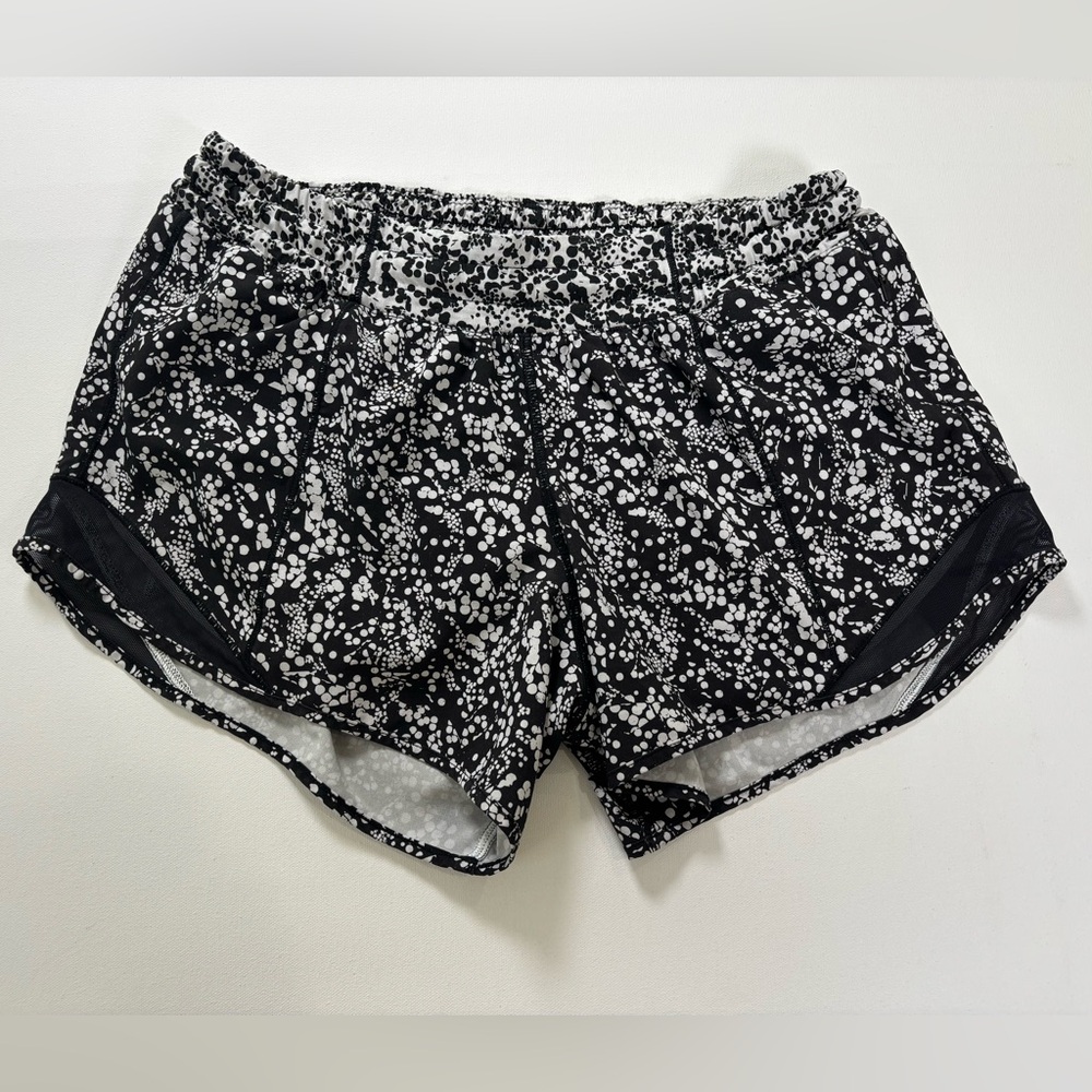 lululemon athletica Black & White Speckle Running Shorts Low Rise